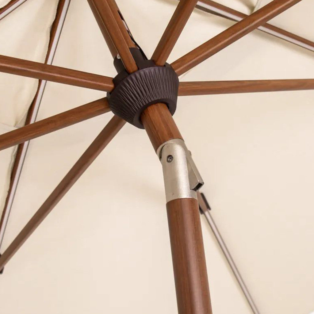 Tempo Catania Swirl 11FT w/ Aurora Lighting Umbrella