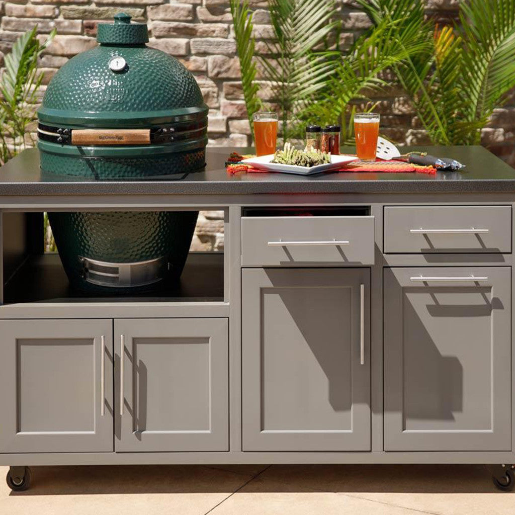Outdoor Kitchens
