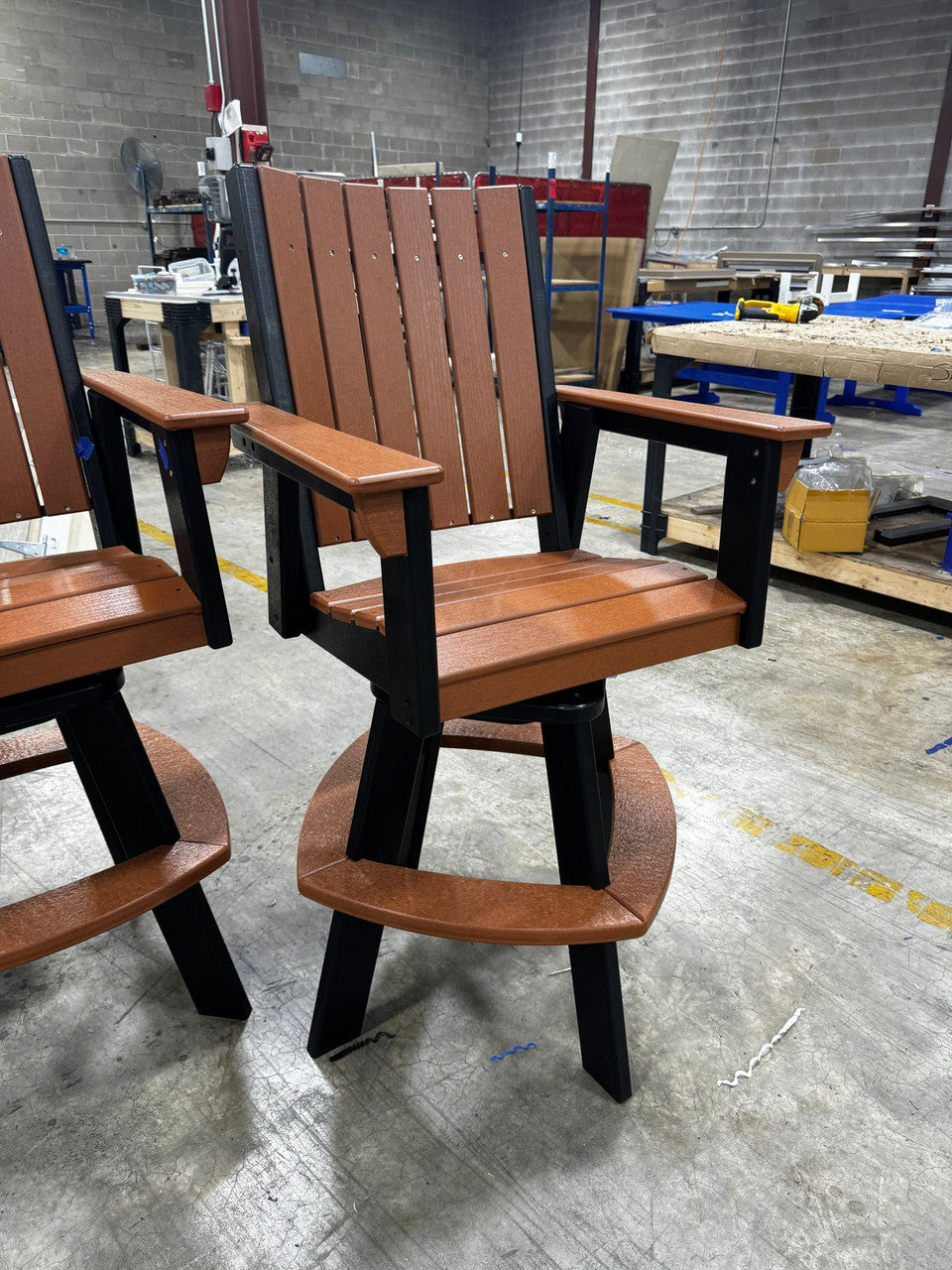 Sopoly Callaway Swivel Bar Chair