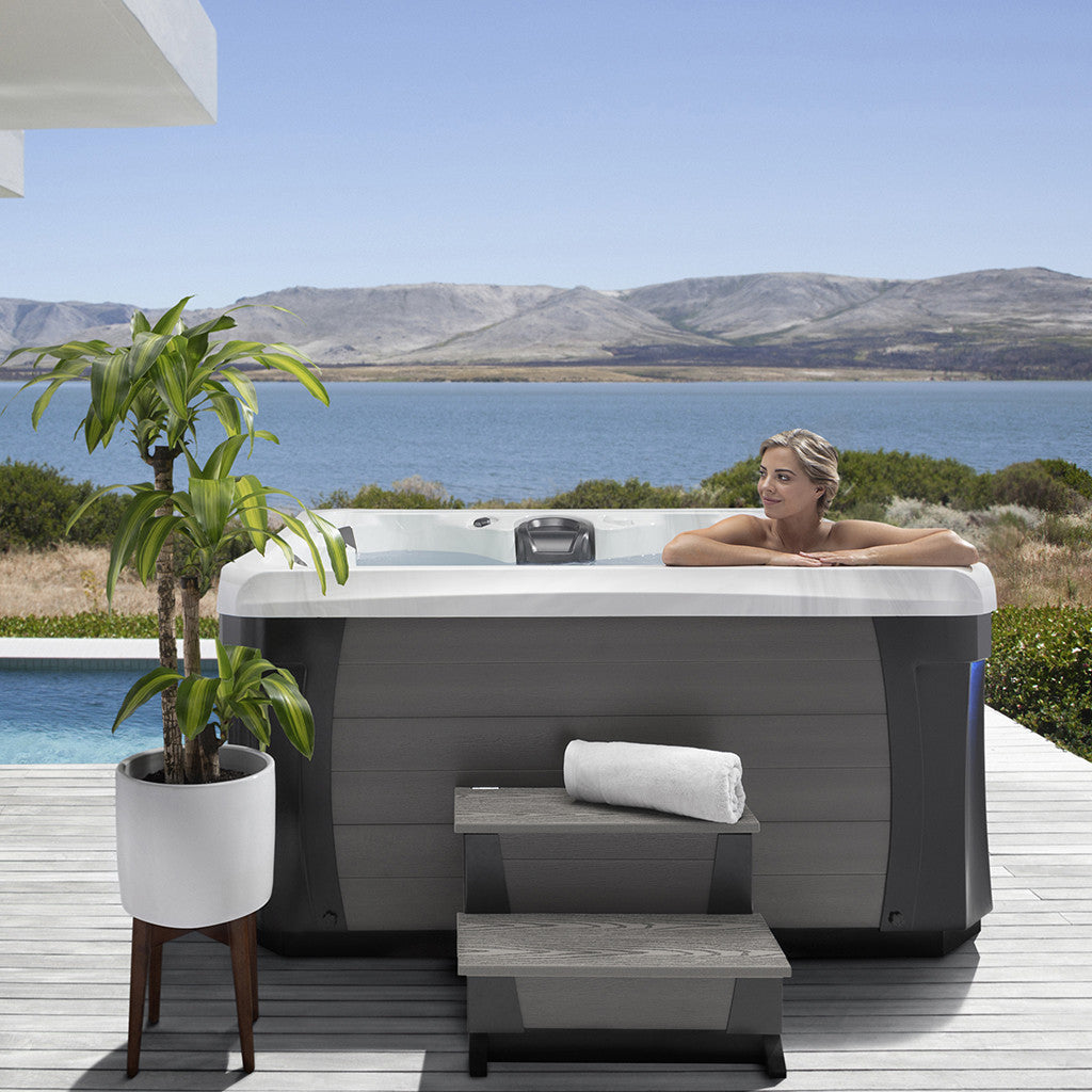 Marquis Broadway Elite Hot Tub