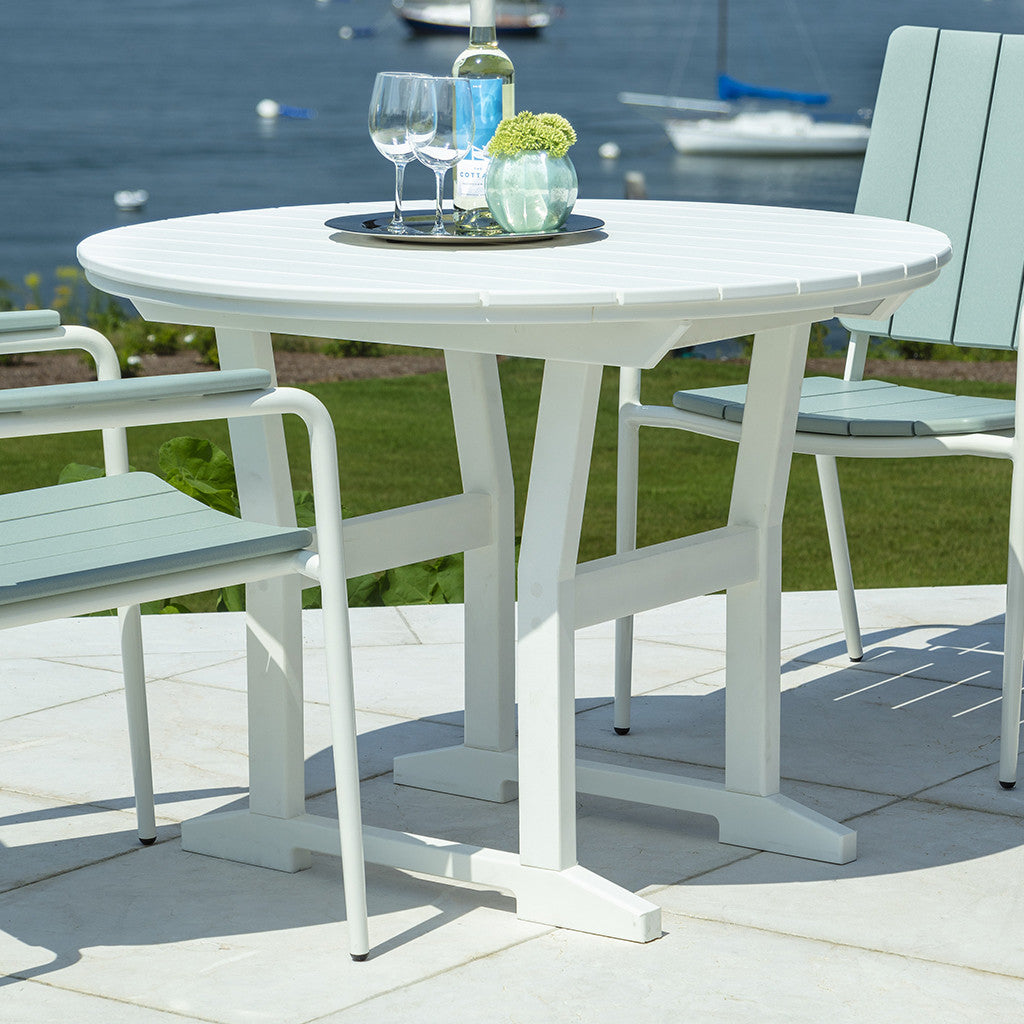 Seaside Casual HIP Stackable Dining Arm Chair