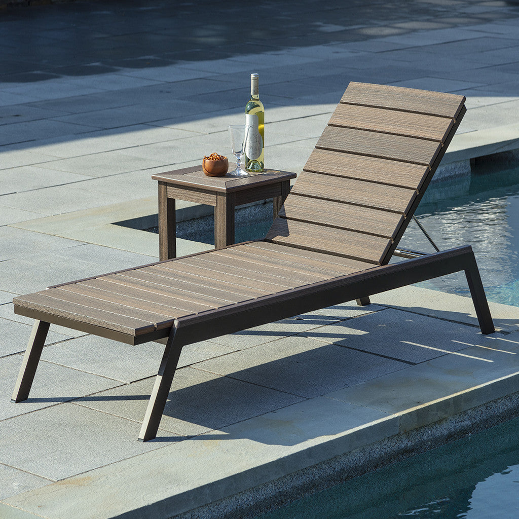 Seaside Casual MAD Chaise