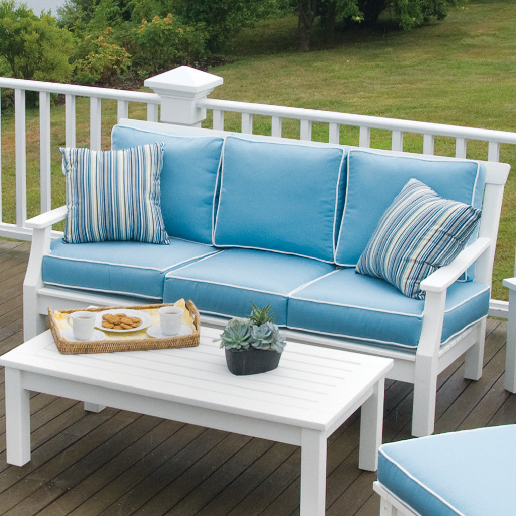 Outdoor Sofas & Loveseats