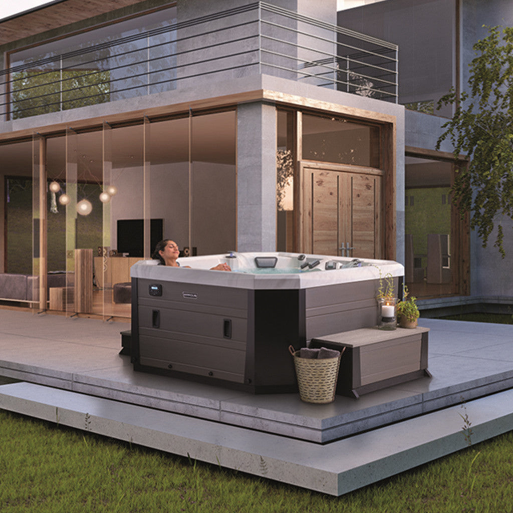 Marquis V77L Hot Tub